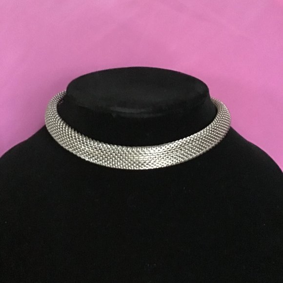 Sleek Napier Vintage Silver Necklace - Picture 1 of 8